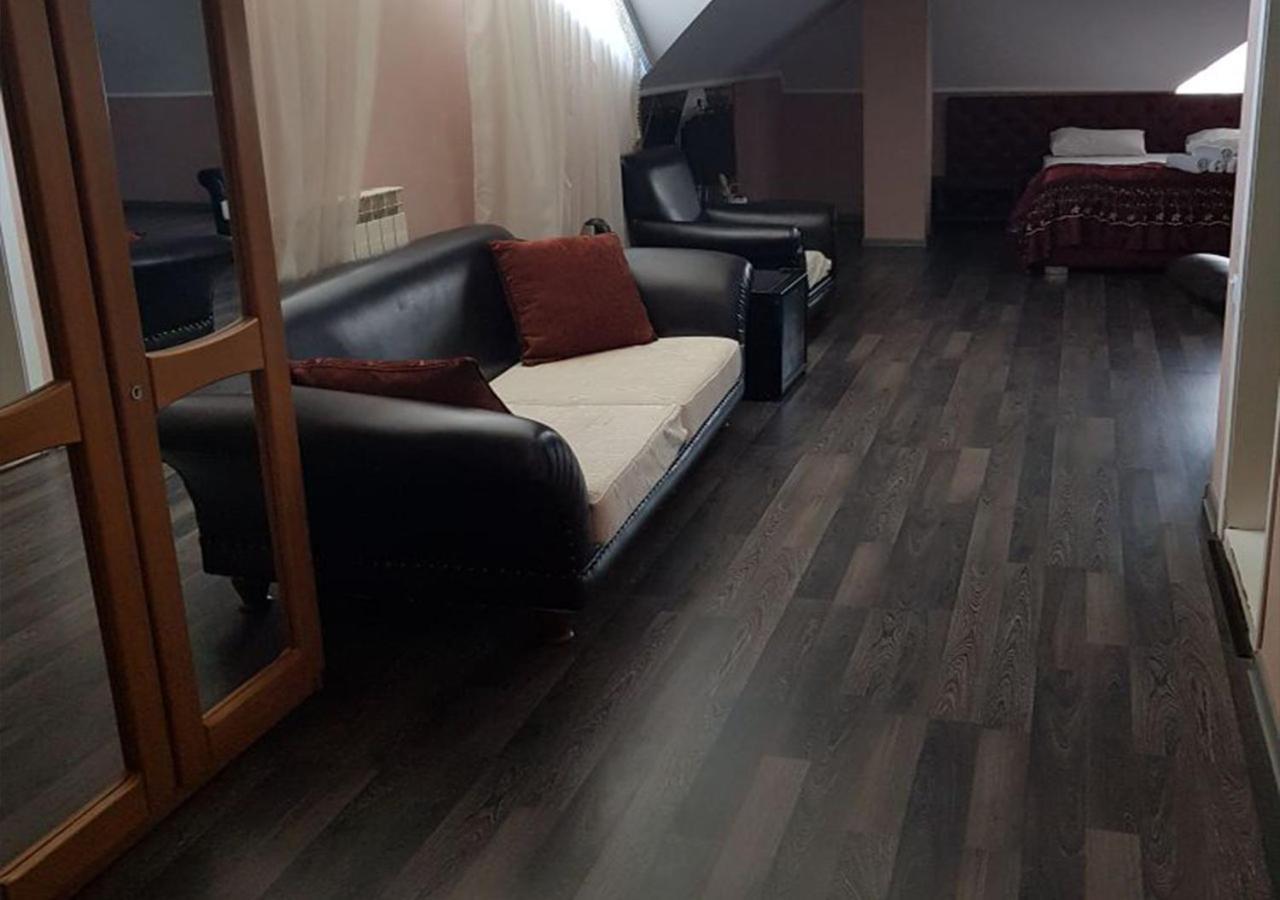 تشيسيناو Emperum Nelson Hotel المظهر الخارجي الصورة