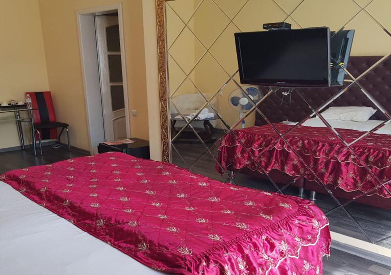 تشيسيناو Emperum Nelson Hotel المظهر الخارجي الصورة