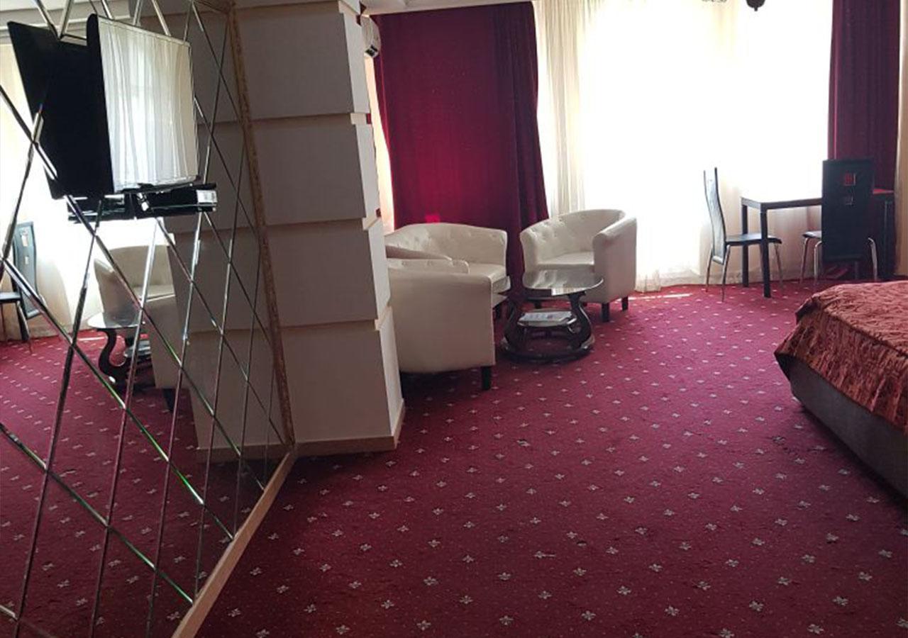 تشيسيناو Emperum Nelson Hotel المظهر الخارجي الصورة
