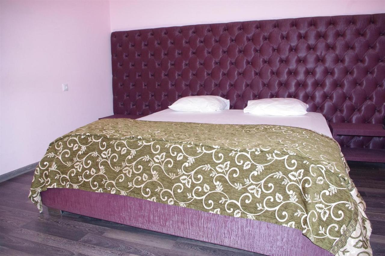 تشيسيناو Emperum Nelson Hotel المظهر الخارجي الصورة