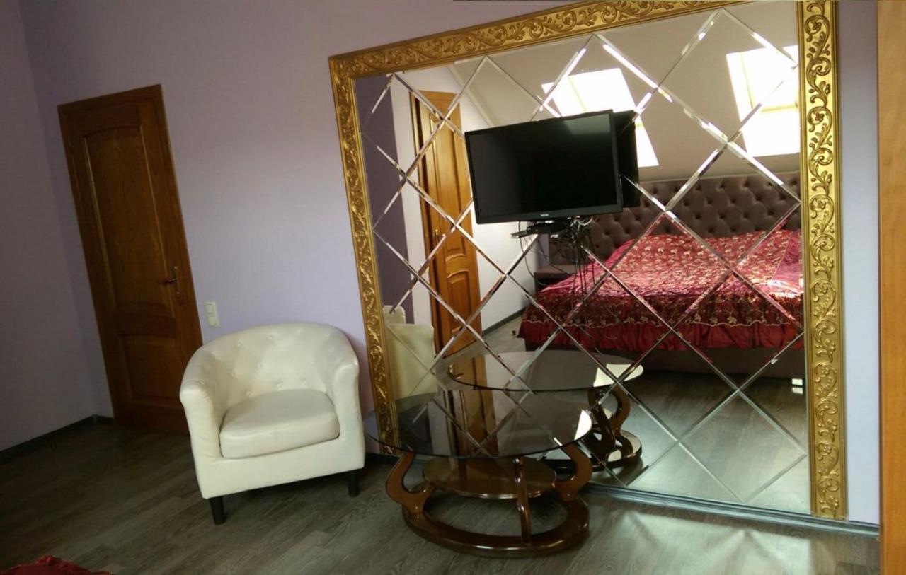 تشيسيناو Emperum Nelson Hotel المظهر الخارجي الصورة