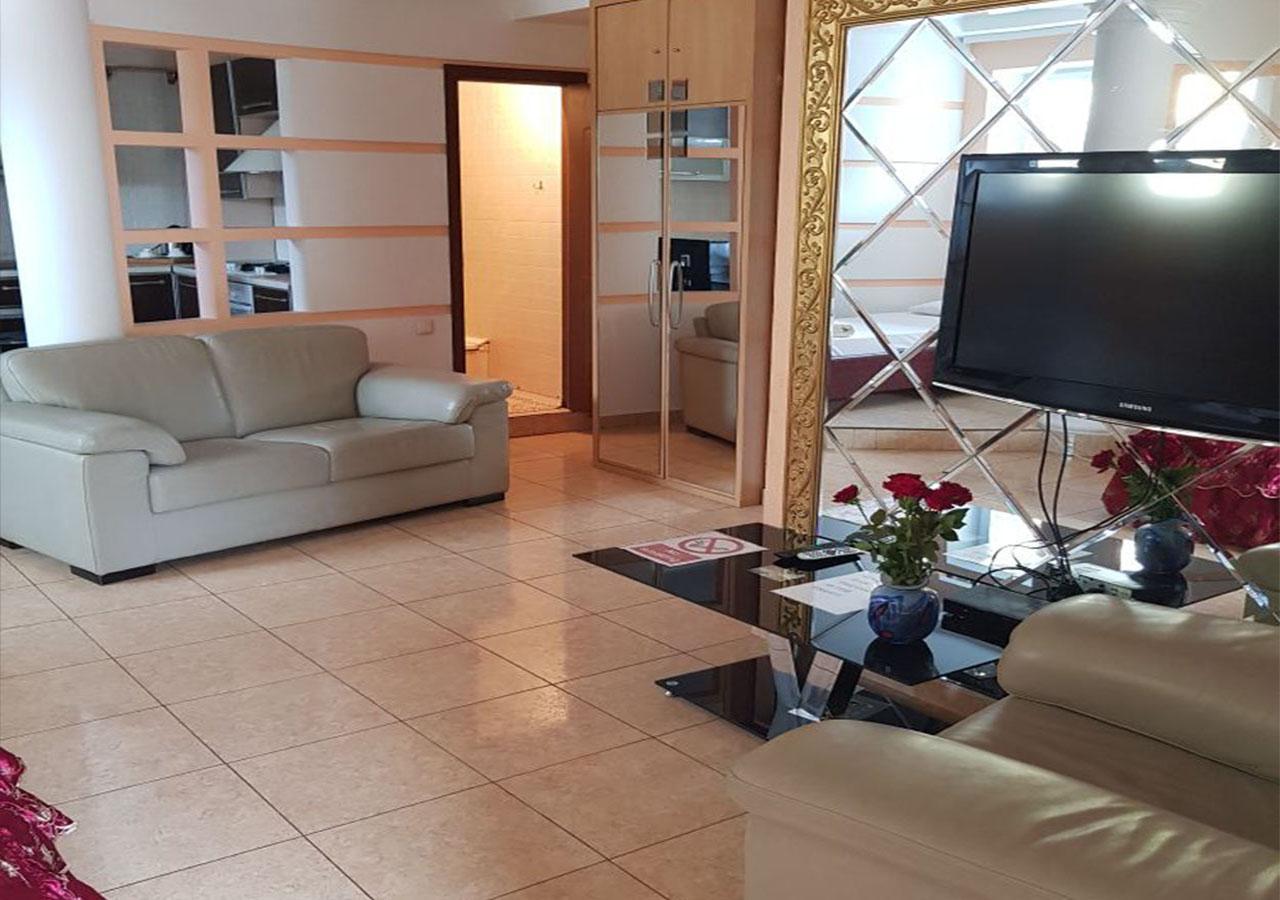 تشيسيناو Emperum Nelson Hotel المظهر الخارجي الصورة
